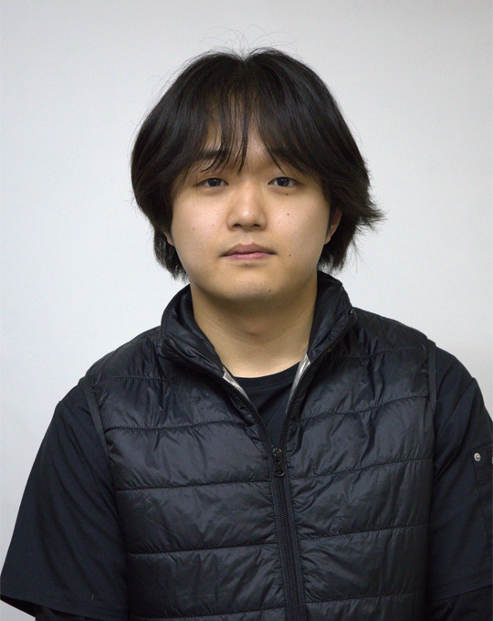 矢用 宙